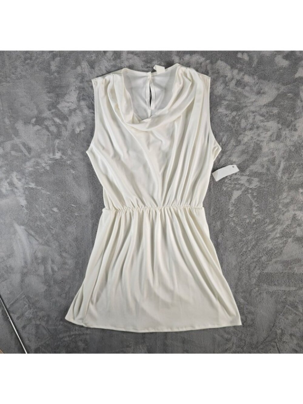 Vintage 1980s Made in USA Cowl Neck Sleeveless Blouson Mini Dress (Size 10/M) - Picture 4 of 11